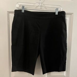 Time and True Women’s Black Bermuda Shorts